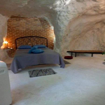 Cave House Apartment Heraklion  Ngoại thất bức ảnh