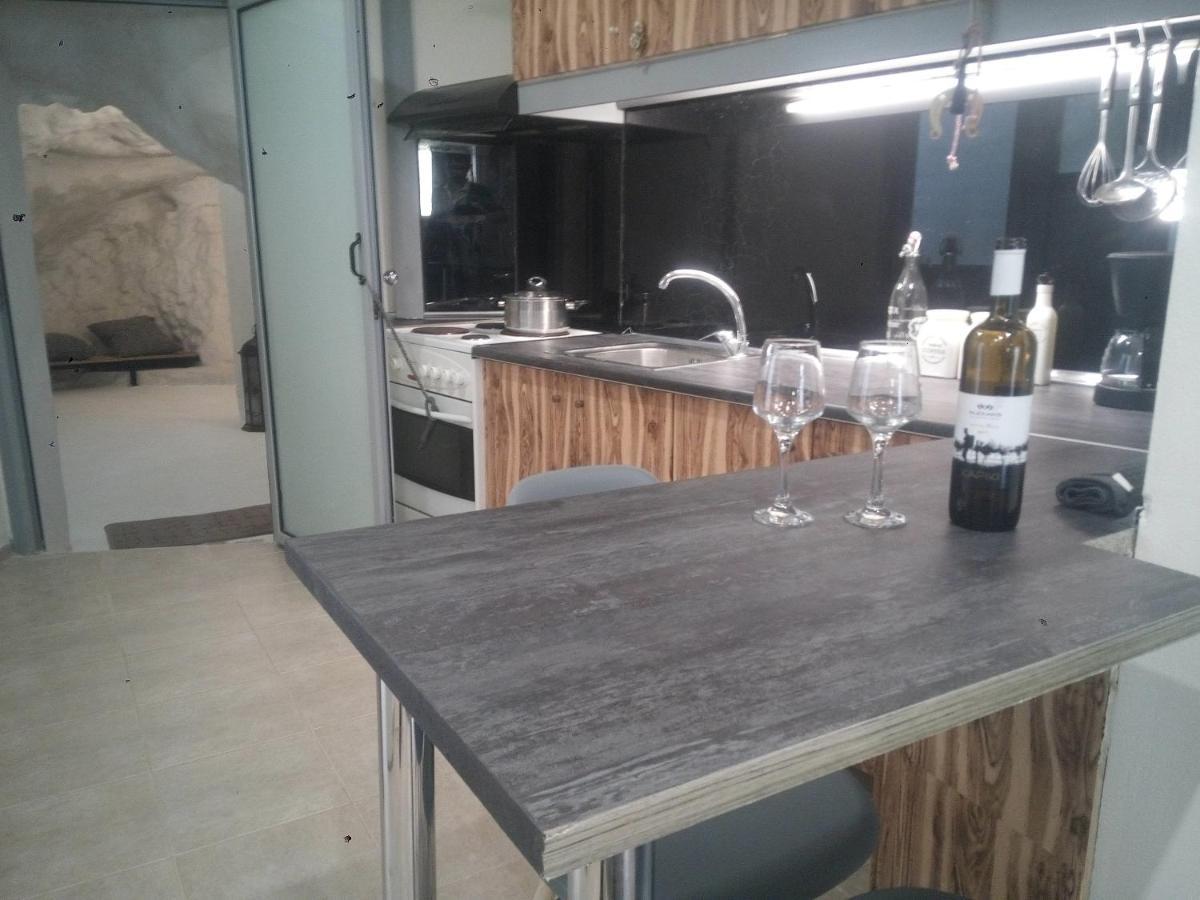 Cave House Apartment Heraklion  Ngoại thất bức ảnh
